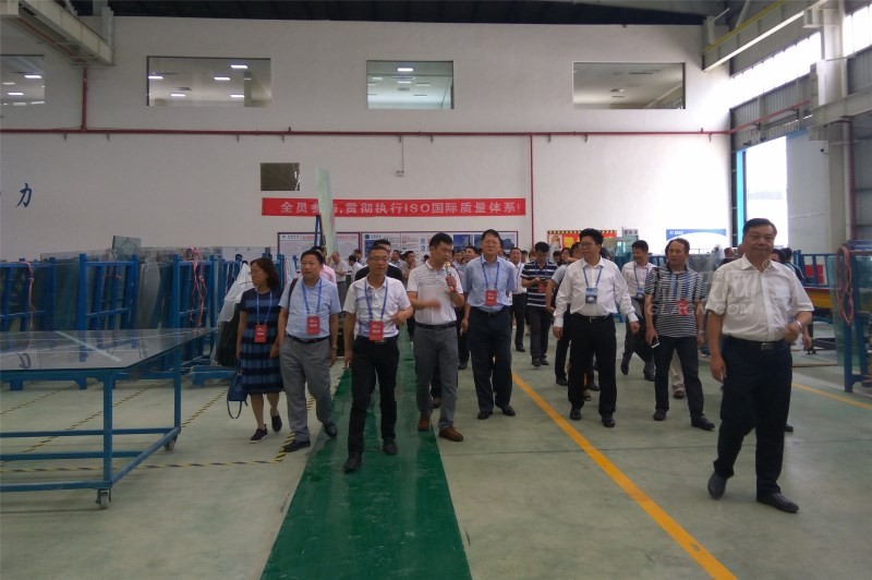 創建節能玻璃預計產值破1億 讓市場為貴州玻璃喝彩