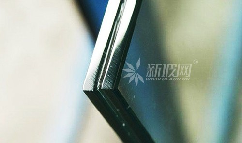 真空玻璃的生產(chǎn)工藝及主要設(shè)備是什么？