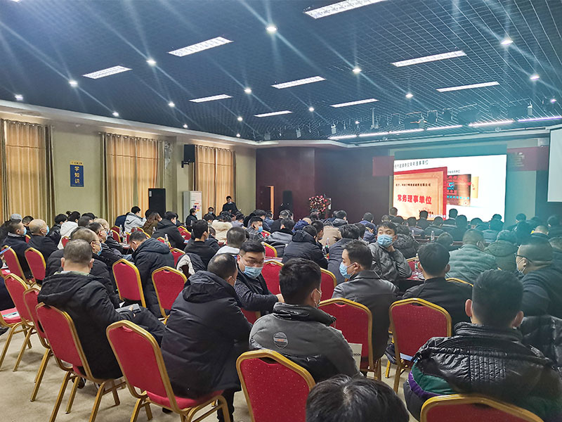 會員提升！許武毅等專家授課河南玻璃協會培訓會