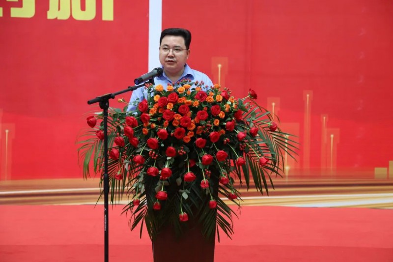 安徽南?？偨?jīng)理康正輝致辭