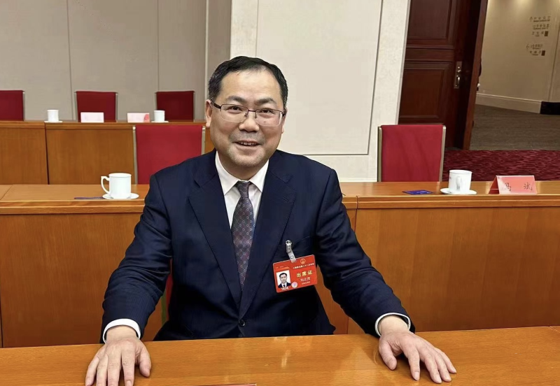 央廣網對話劉正茂，致力將邵陽打造成全國第三大電子玻璃產業基地