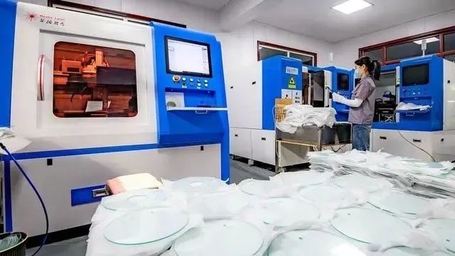 日產18萬個玻璃鍋蓋！解碼沙河一家玻璃企業的突圍之路